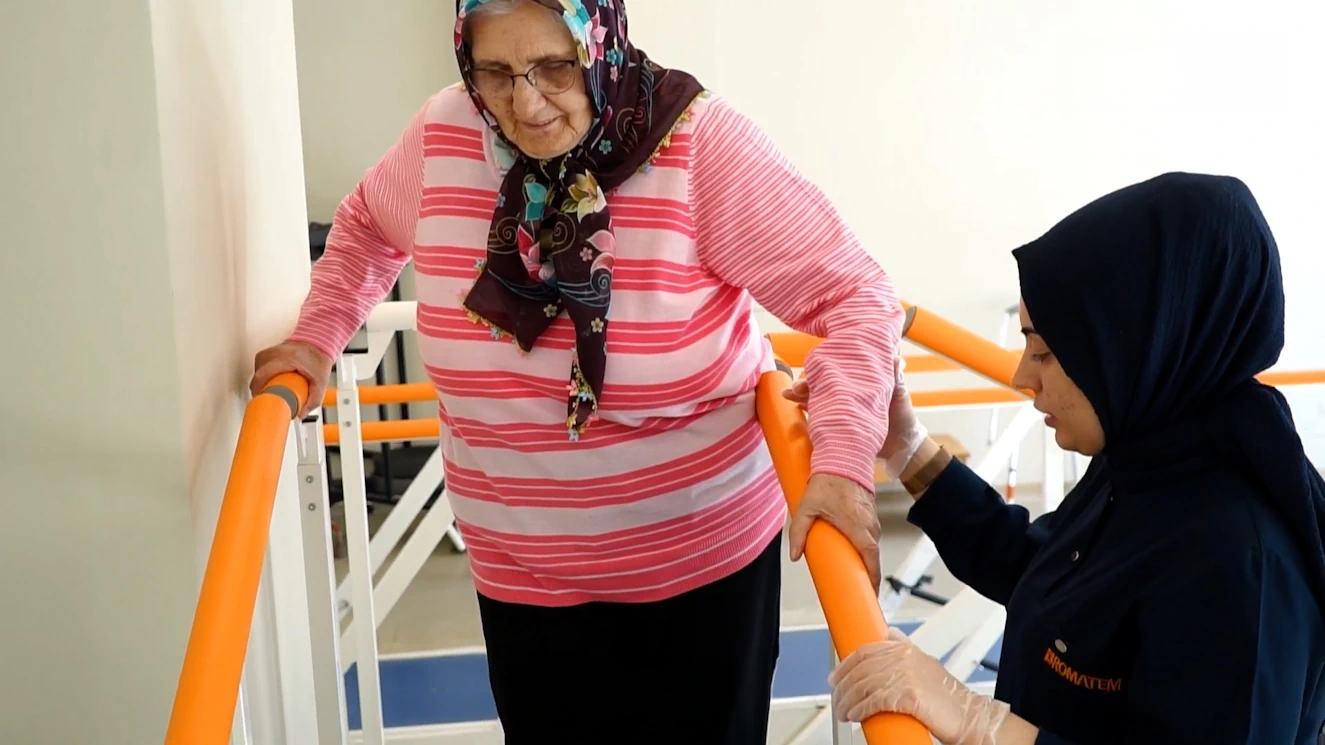 Yatağa Bağımlılıktan Adımlamaya: Damar Tıkanıklığı Rehabilitasyonu