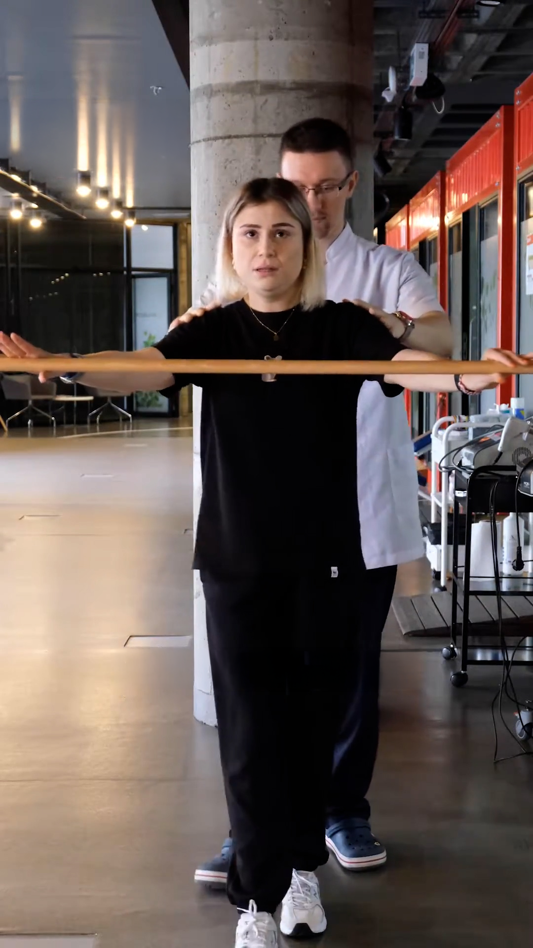 Parkinson ve Kalça Kırığı: Güvenli Yürüyüşe Dönüş Süreci